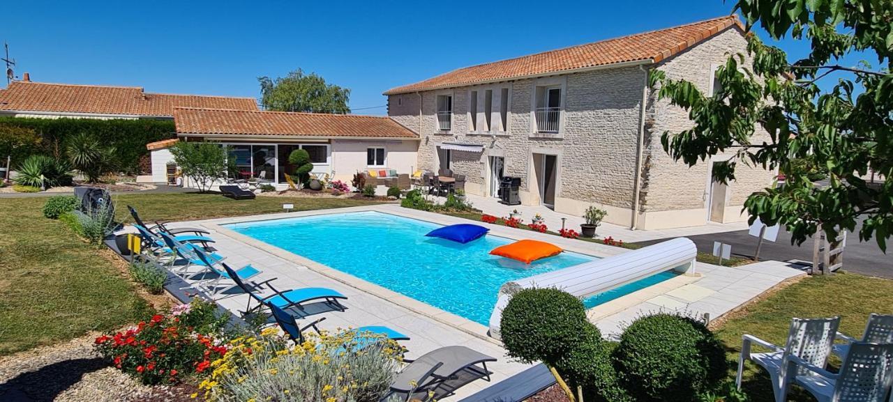 Appartement La Gloriette  à Neuville-du-Poitou Extérieur photo